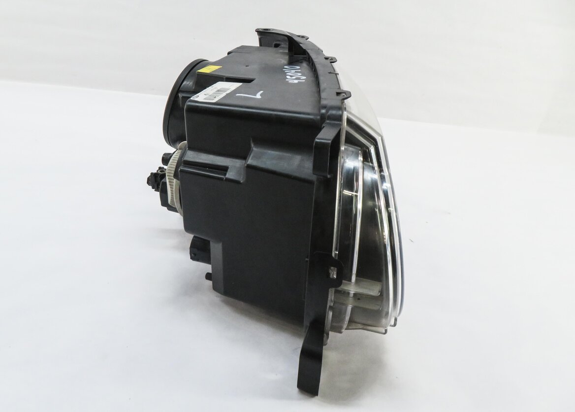 Thumbnail 4: 2010-2011 RANGE ROVER (L3220 LEFT XENON HID HEADLIGHT LIGHT LAMP (GRAY HOUSING)
