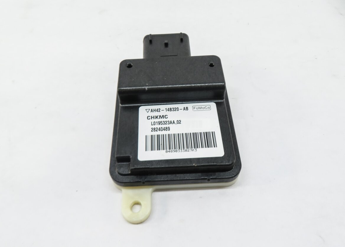 Thumbnail 2: 2011 RANGE ROVER (L322) SEAT OCCUPANCY WEIGHT SENSOR MODULE