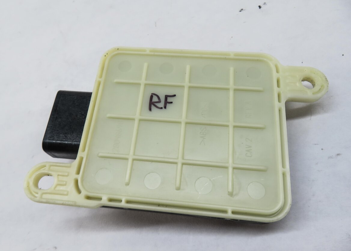 Thumbnail 3: 2011 RANGE ROVER (L322) SEAT OCCUPANCY WEIGHT SENSOR MODULE