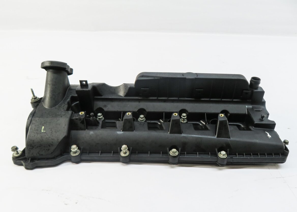 Thumbnail 2: 10-18 RANGE ROVER SPORT (L320 L322 L494 L405) 5.0L V8 - LEFT ENGINE VALVE COVER