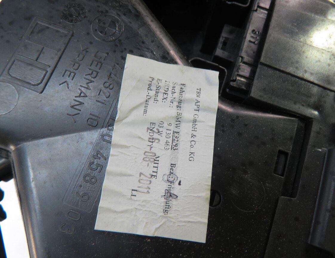 Thumbnail 5: 2012 BMW 335i (E93) CONVERTIBLE CENTER DASH HEATER A/C AIR VENT w/ HAZARD SWITCH