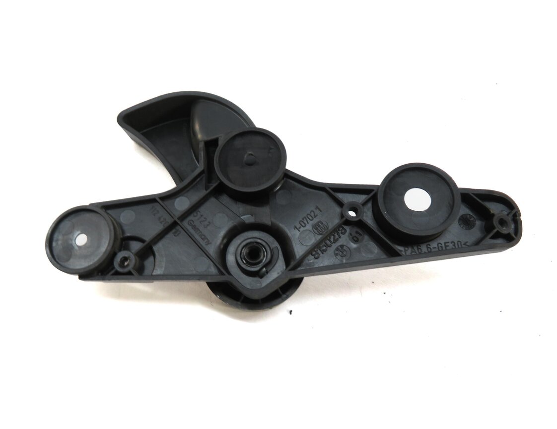 Thumbnail 4: 2012 BMW 335i (E90) HOOD RELEASE HANDLE