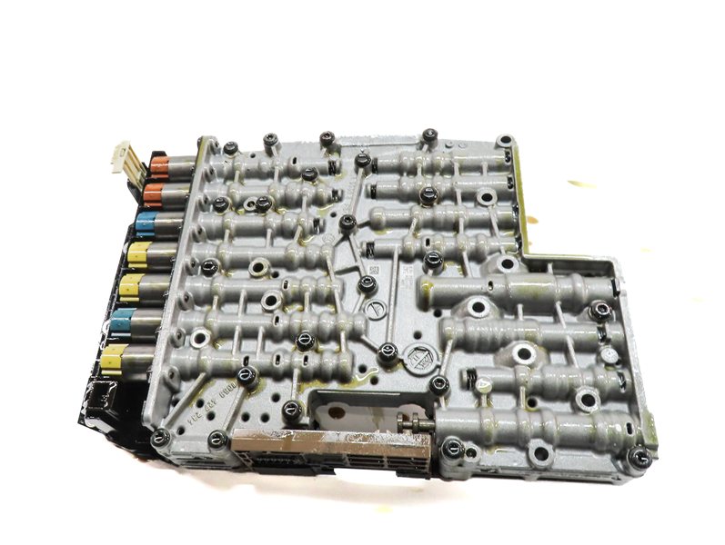 Thumbnail 7: 2011-2013 BMW 335i (E90 E91 E92 E93) RWD 6HP19 AUTO TRANSMISSION VALVE BODY