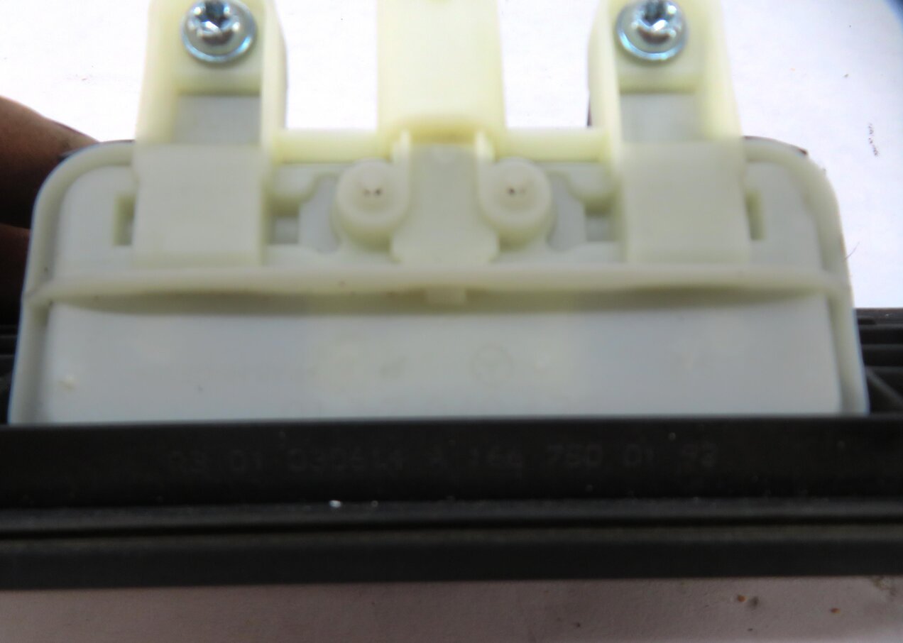 Thumbnail 5: 2015 MERCEDES GLK350 (X204) REAR TRUNK HANDLE TRUNK RELEASE SWITCH BUTTON