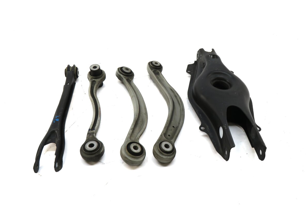 Thumbnail 2: 2015 MERCEDES BENZ GLK350 (X204) LEFT DRIVER REAR CONTROL ARM SET-5