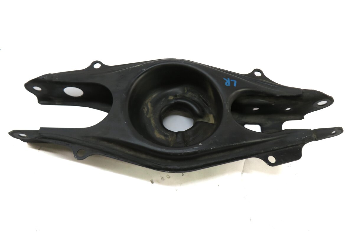 Thumbnail 4: 2015 MERCEDES BENZ GLK350 (X204) LEFT DRIVER REAR CONTROL ARM SET-5