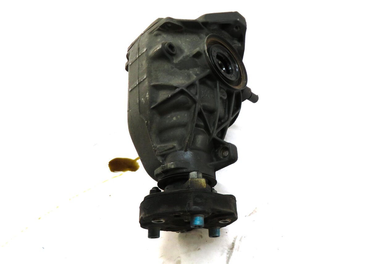 Thumbnail 2: 12-16 MERCEDES C250 C350 E350 SL400 (W204 W212 W231) RWD REAR DIFFERENTIAL 3.07