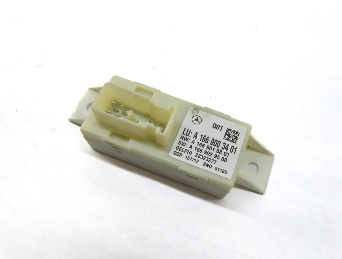 13-16 MERCEDES C300 C350 GL350 GL450 (X166) XENON HEADLIGHT RANGE CONTROL MODULE