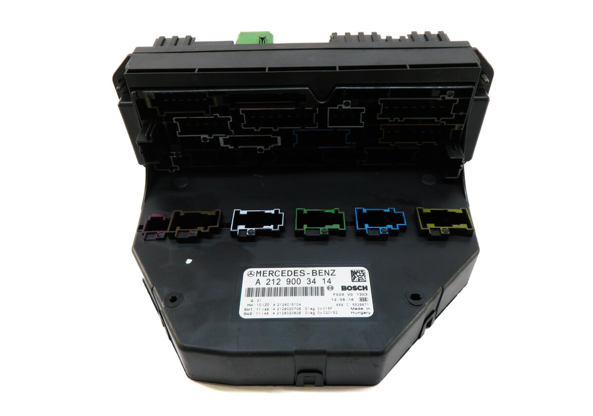 Thumbnail 4: 12-13 MERCEDES C300 C350 E350 GLK CLS (W204 X204 W218) SIGNAL ACQUISITION MODULE