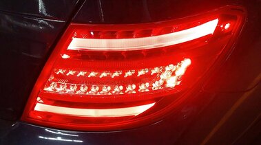 Thumbnail 2: 12-15 MERCEDES BENZ C250 C300 C350 (W204) RIGHT PASSENGER TAILLIGHT BRAKE LIGHT