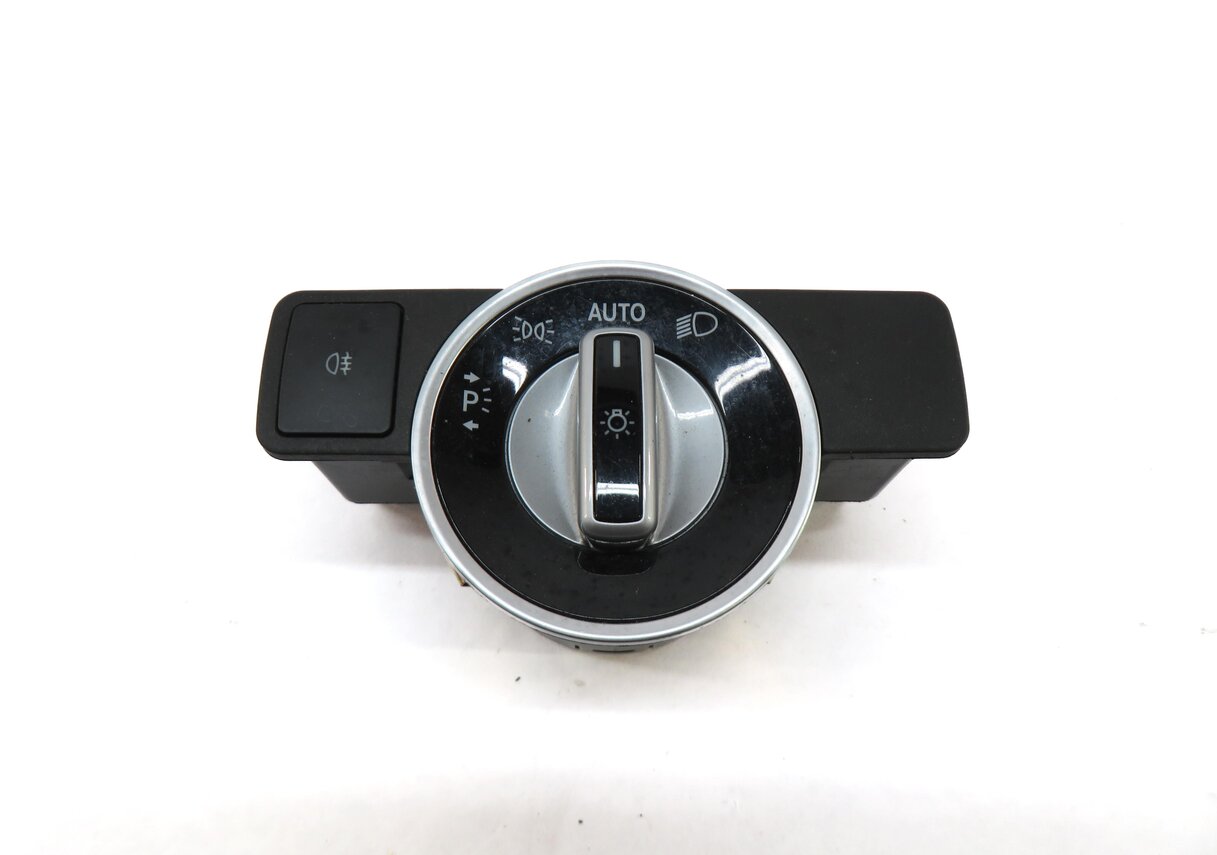 Thumbnail 2: 12-21 MERCEDES E250 E350 E400 E550 (A207 C207 W207 W212) HEADLIGHT SWITCH
