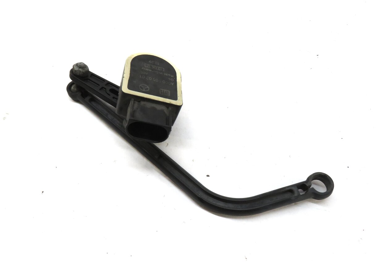 2013 MERCEDES C250 (W204) LEFT FRONT DRIVER SUSPENSION HEIGHT LEVEL SENSOR