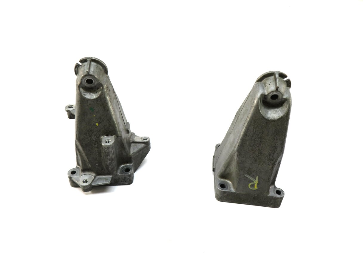 Thumbnail 2: 2013 MERCEDES C250 (W204) 1.8L M271 TURBO ENGINE MOTOR MOUNT BRACKET SET