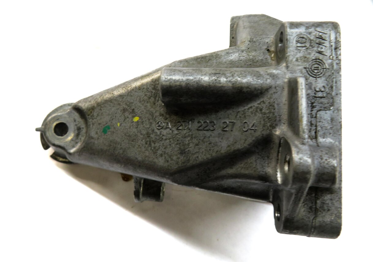 Thumbnail 4: 2013 MERCEDES C250 (W204) 1.8L M271 TURBO ENGINE MOTOR MOUNT BRACKET SET