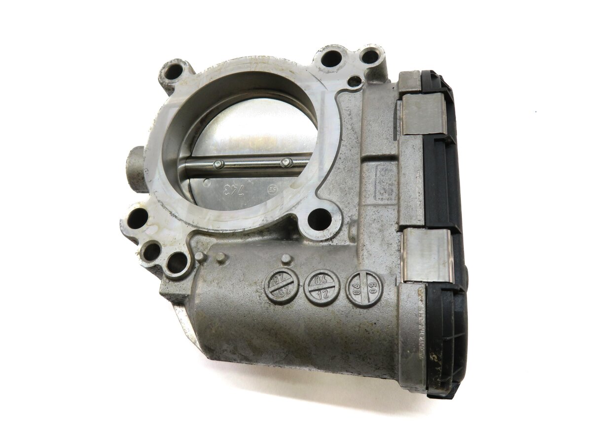 Thumbnail 4: MERCEDES 06-11 B200 12-15 C250 SLK250 (W204 W245 R172) 1.8L TURBO THROTTLE BODY