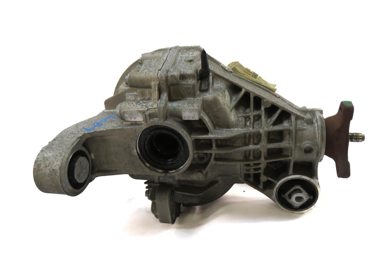 Thumbnail 3: 2011-2016 PORSCHE PANAMERA (970 G1) 3.6L - REAR DIFFERENTAIL GEAR CARRIER