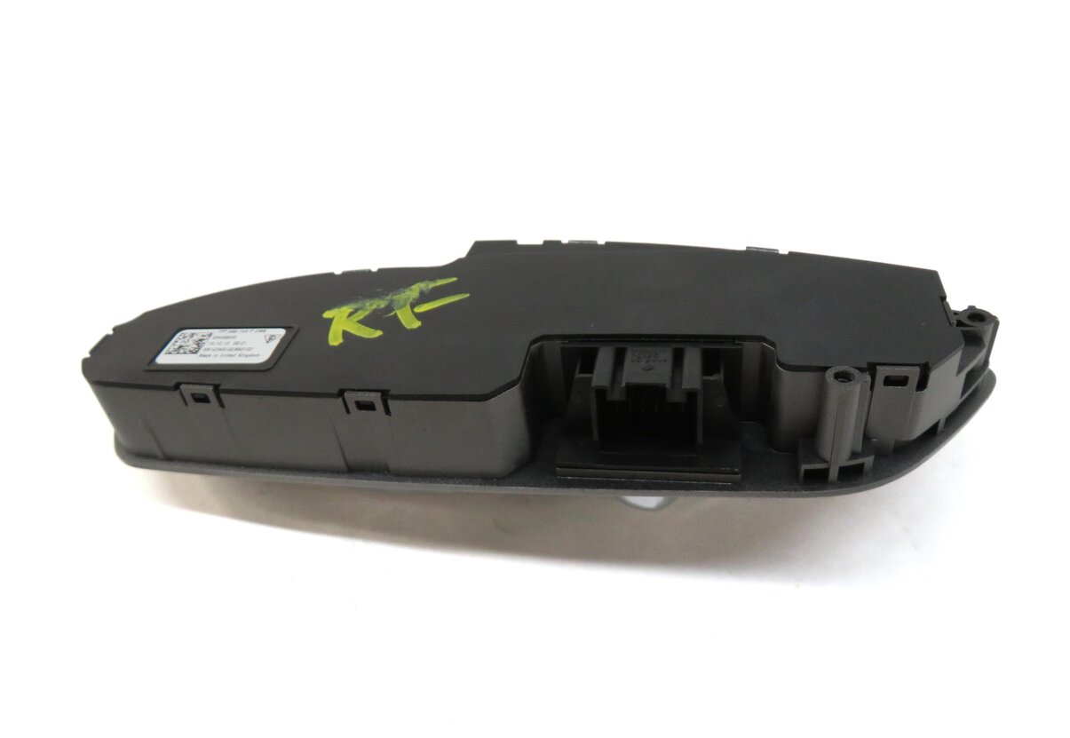 Thumbnail 4: 2011 PORSCHE PANAMERA (970 G1) RIGHT FRONT PASSENGER SEAT ADJUSTMENT SWITCH