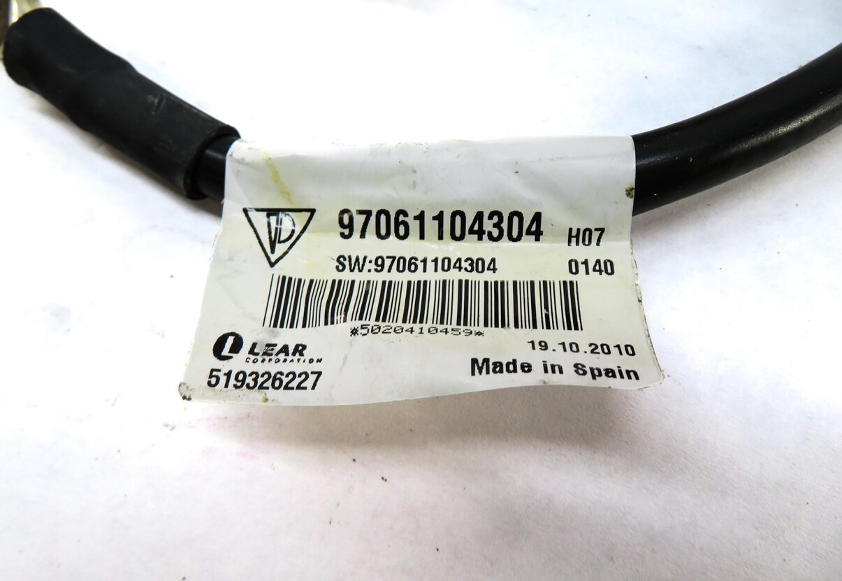 Thumbnail 4: 2011 PORSCHE PANAMERA (970 G1) NEGATIVE BATTERY CABLE