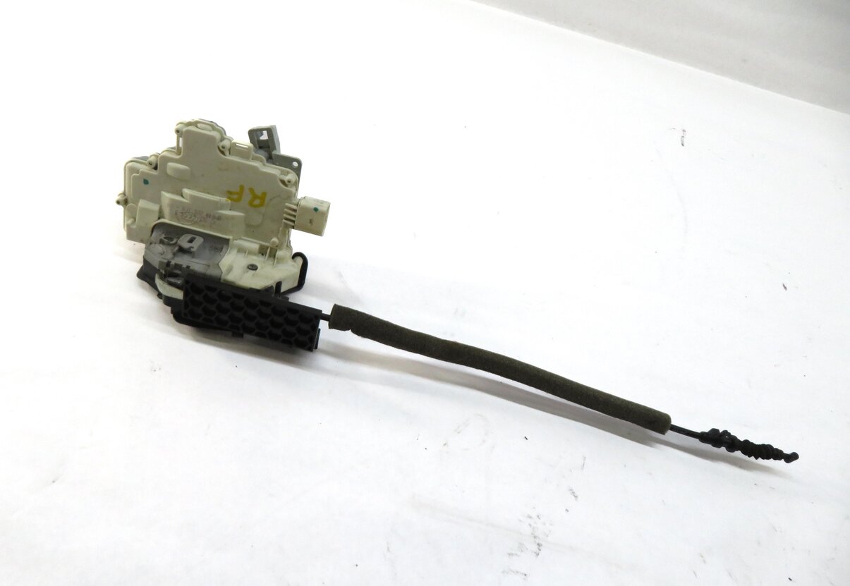 2010-2019 AUDI / PORSCHE A4 S4 A5 S5 A6 Q3 Q5 Q7 TT 911 - RIGHT FRONT DOOR LATCH