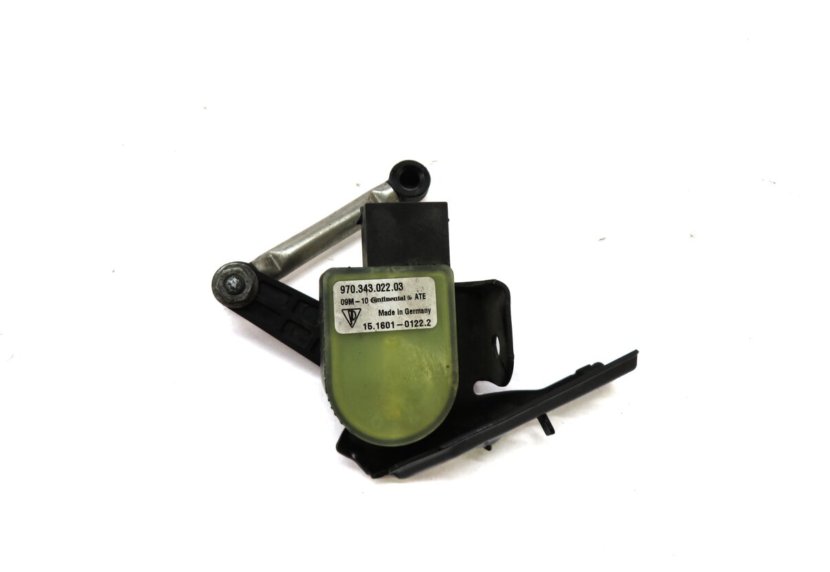 Thumbnail 2: 2011 PORSCHE PANAMERA (970 G1) RIGHT FRONT SUSPENSION HEIGHT LEVEL SENSOR