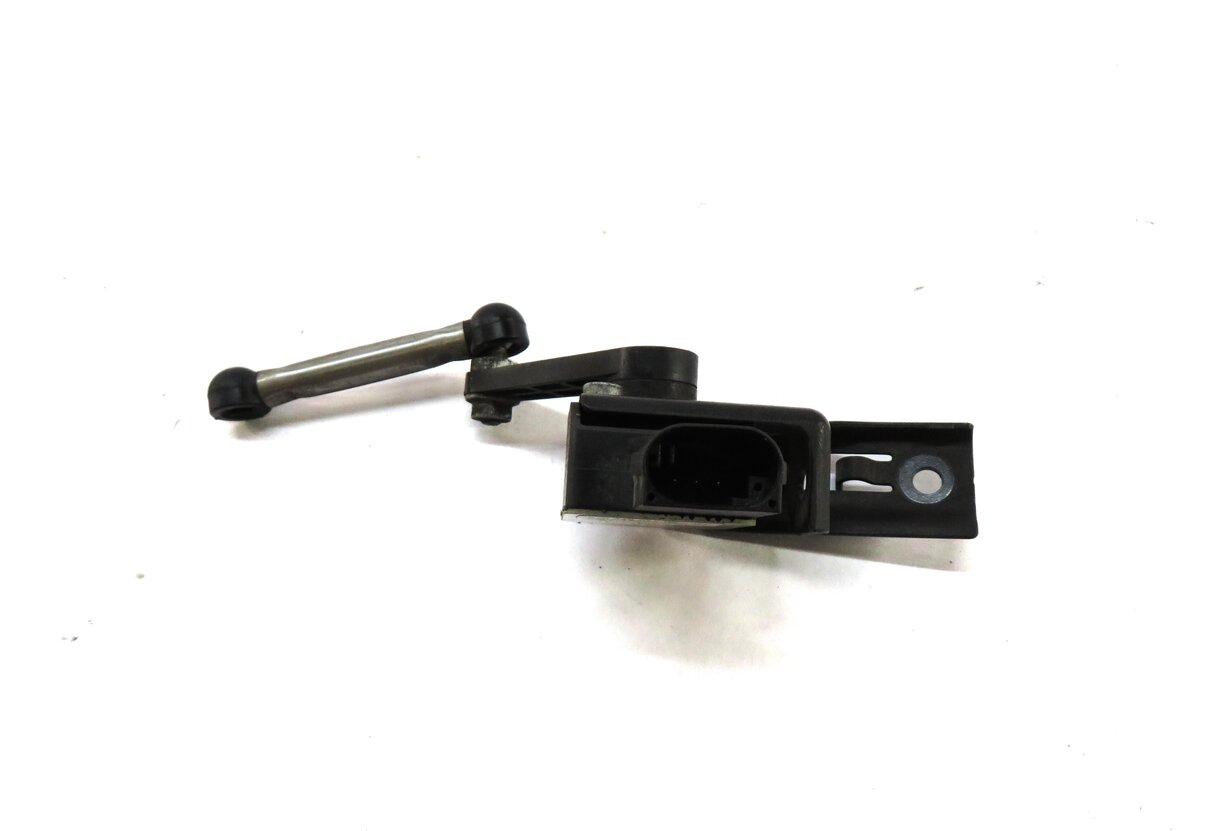 Thumbnail 3: 2011 PORSCHE PANAMERA (970 G1) RIGHT FRONT SUSPENSION HEIGHT LEVEL SENSOR