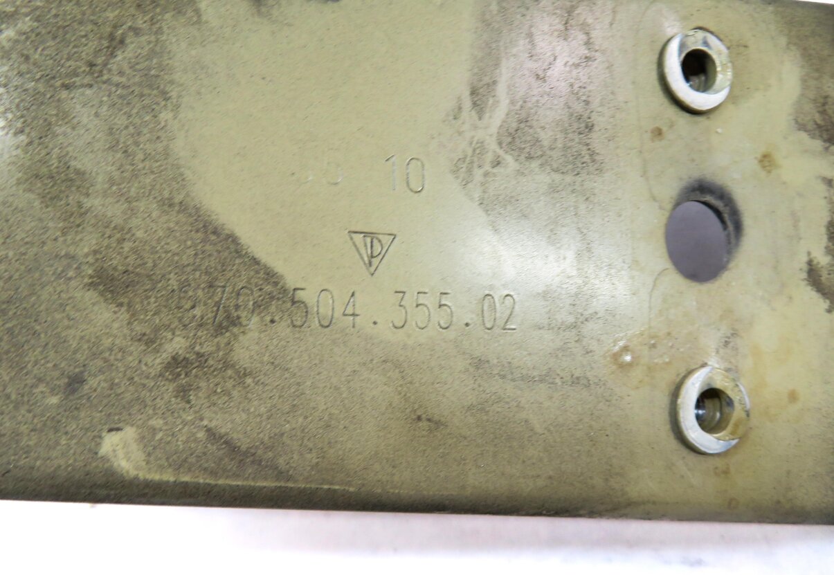 Thumbnail 5: 2011 PORSCHE PANAMERA (970 G1) LEFT FRONT DRIVER FENDER MOUNT BRACKET
