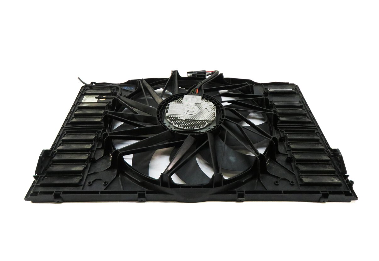 Thumbnail 5: 2010-2016 PORSCHE PANAMERA (970 G1) 3.0L / 3.6L / 4.8L - RADIATOR COOLING FAN