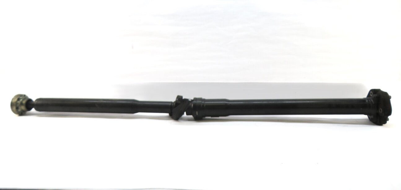 Thumbnail 2: 10-16 PORSCHE PANAMERA (970 G1) RWD - REAR DRIVESHAFT DRIVELINE DRIVE LINE SHAFT