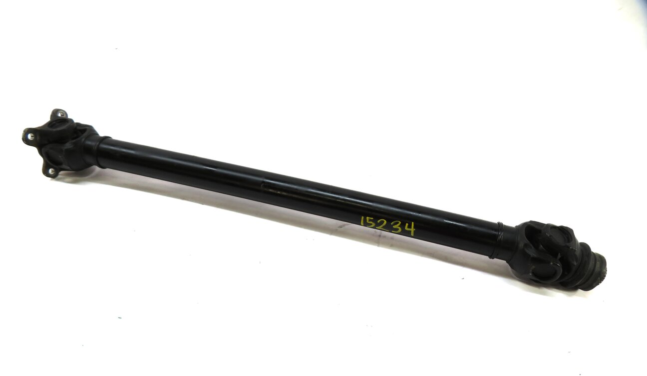 Thumbnail 1: 11-17 BMW X5 X5M X6 X6M (E70 E71 F15 F16 F85 F86) 3.0L / 4.4L - FRONT DRIVESHAFT