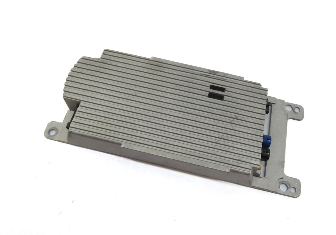 10-14 BMW 335i X5 X6 (E70 E71 E90) BLUETOOTH TELEMATICS COMBOX CONTROL MODULE