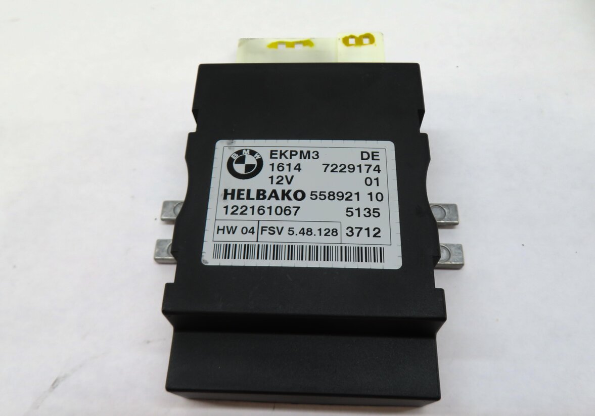 Thumbnail 2: 2008-2014 BMW X5 X5M X6 X6M (E70 E71 E72) 4.4L ENGINE - FUEL PUMP CONTROL MODULE