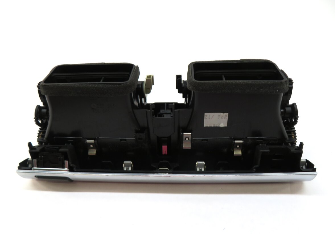 Thumbnail 4: 2012 BMW X5 (E70) FRONT CENTER DASH HVAC A/C HEATER DUAL AIR VENT (BLACK SILVER)