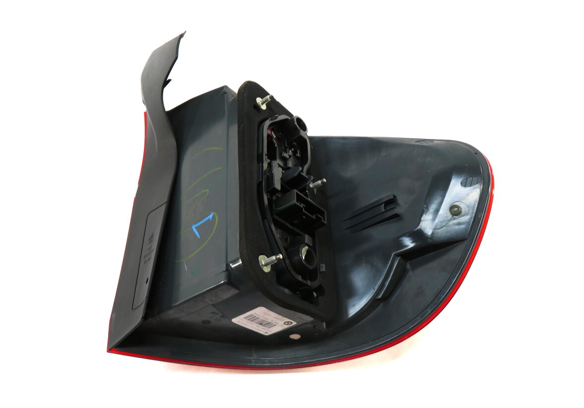 Thumbnail 5: 2011-2013 BMW X5 X5M (E70) LEFT DRIVER REAR TAILLIGHT BRAKE LIGHT LAMP