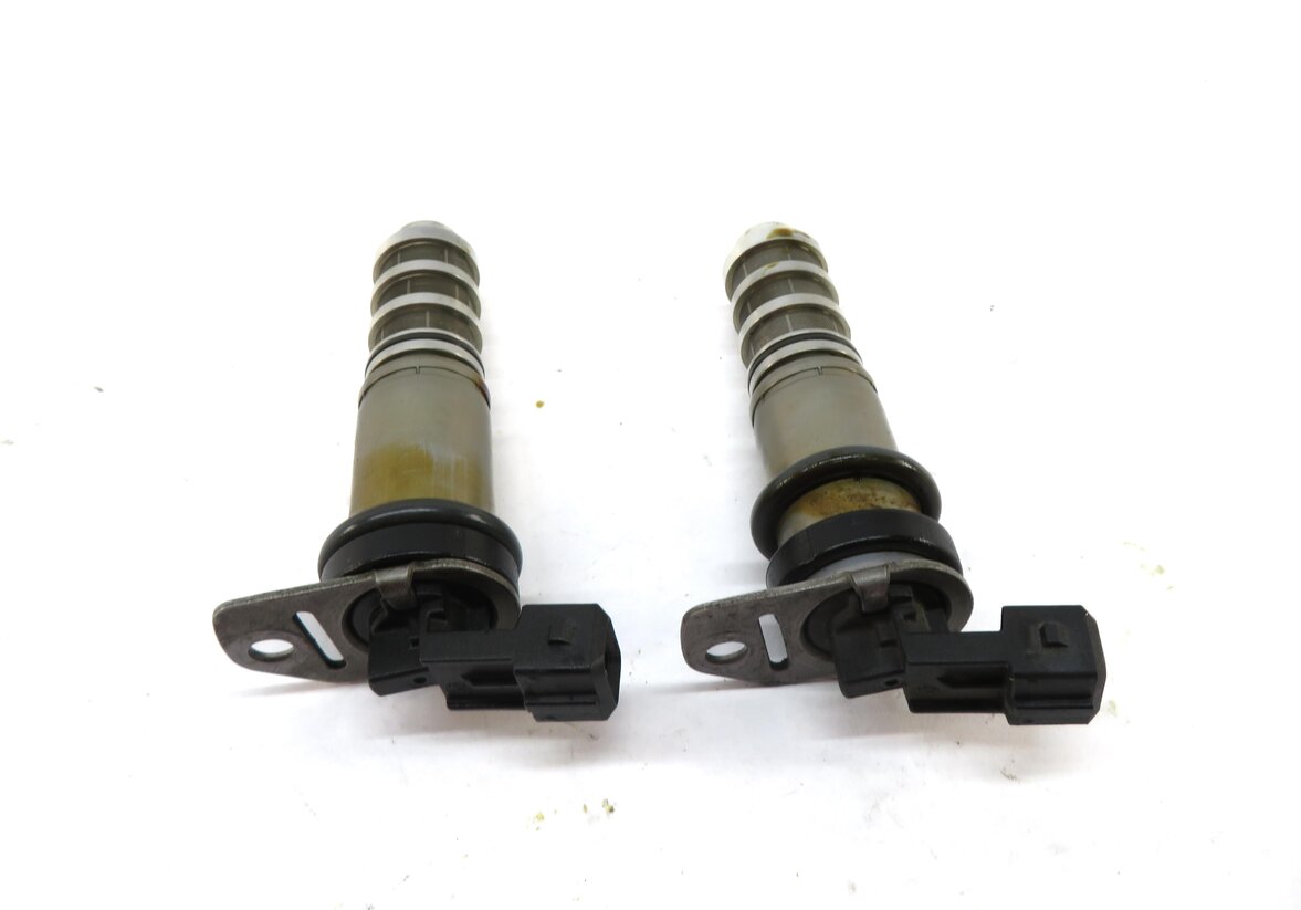 Thumbnail 2: 2012 BMW X5 (E70) 4.4L 4.4TT N63 TWIN TURBO ENGINE VANOS SOLENOID SET/2 8605123