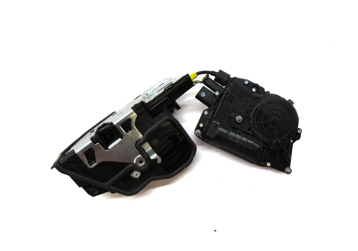 Thumbnail 3: 2012 BMW X6 (E71) RIGHT FRONT PASSENGER SOFT CLOSE DOOR LOCK LATCH ACTUATOR