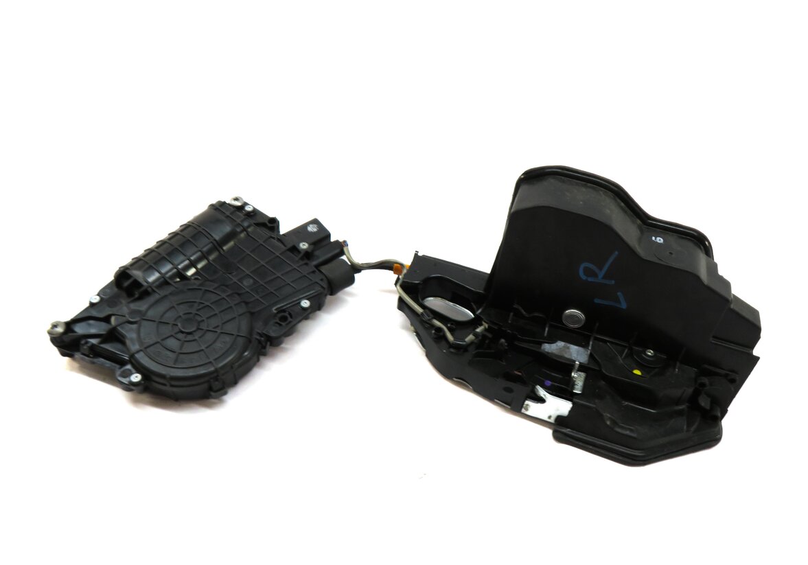 2012 BMW X6 (E71) LEFT REAR DOOR LOCK LATCH ACTUATOR MOTOR (SOFT CLOSE)