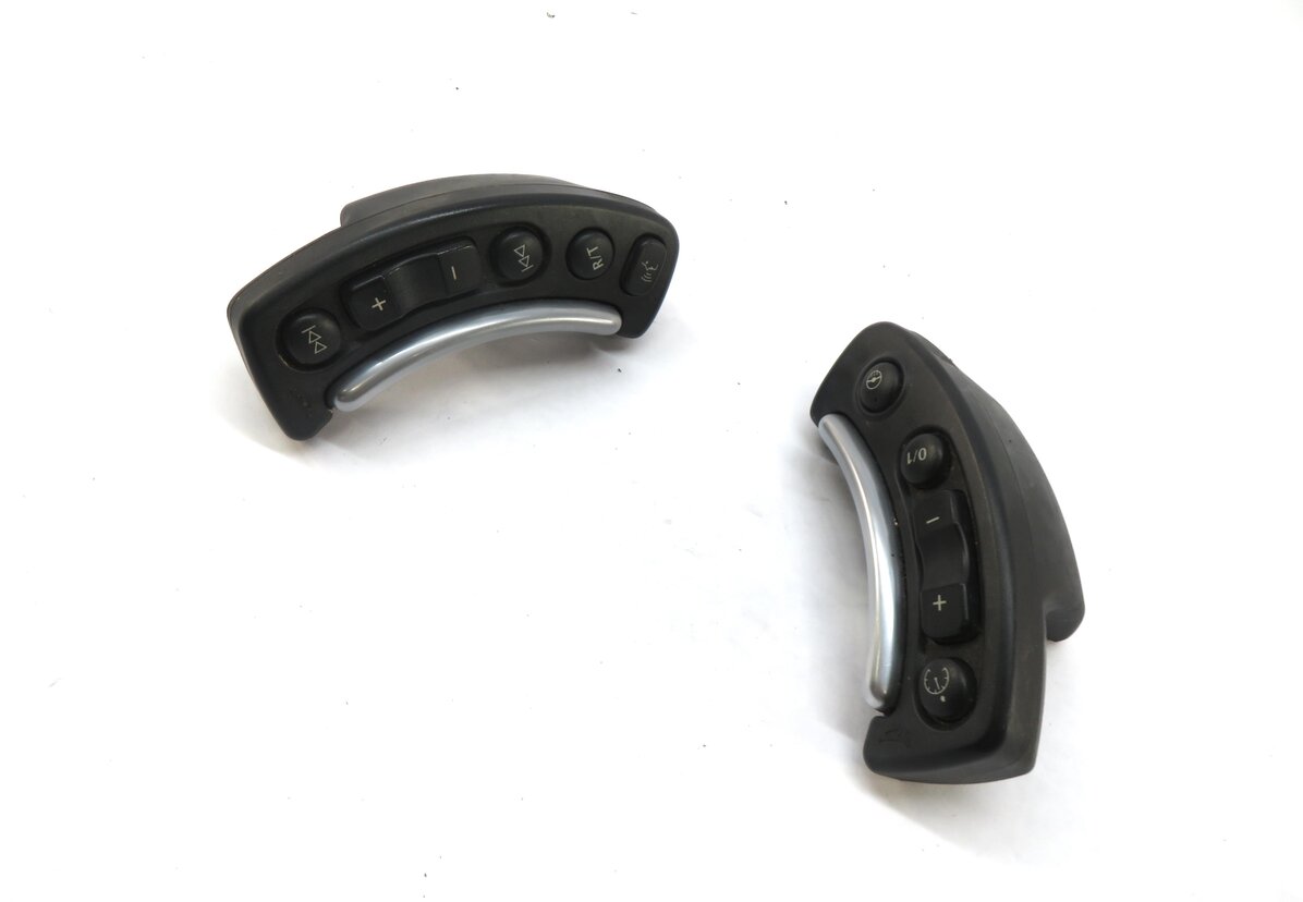 Thumbnail 2: 2003-2009 LAND ROVER RANGE ROVER (L322) HEATED STEERING WHEEL SWITCH BUTTON SET
