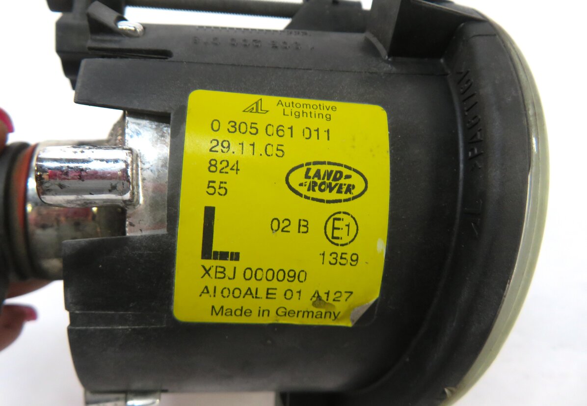 Thumbnail 4: 2005-2009 LR3 - RANGE ROVER SPORT (L320 L322) LEFT DRIVER FOGLIGHT LIGHT LAMP