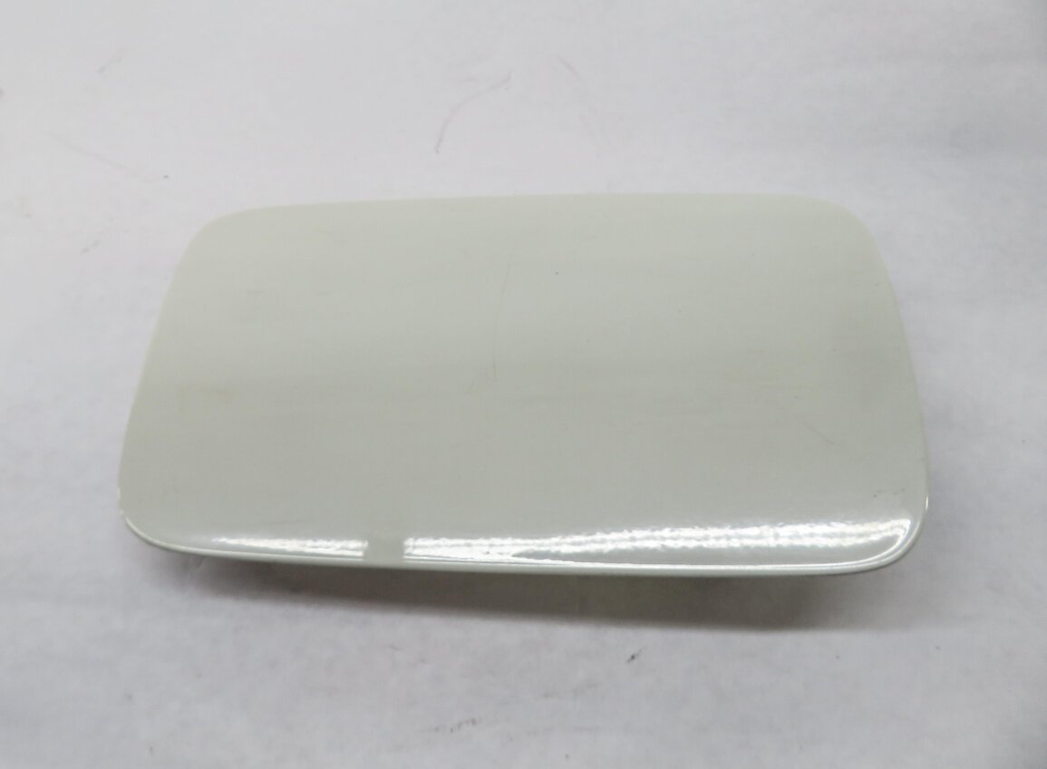 Thumbnail 2: 2003-2012 RANGE ROVER (L322) FUEL TANK DOOR LID COVER TRIM (CHAWTON WHITE 603)