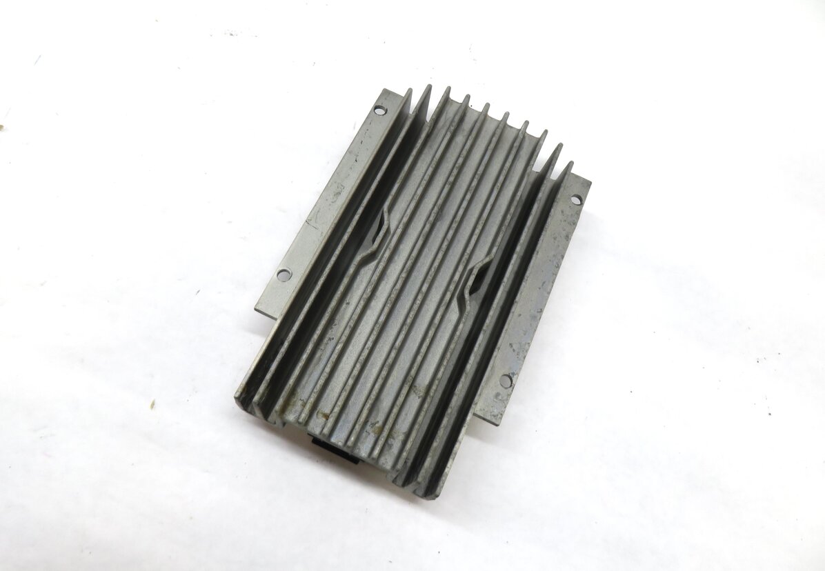 2005-2009 RANGE ROVER (L322) HARMAN KARDON LOGIC-7 L7 SUB SUBWOOFER AMPLIFIER