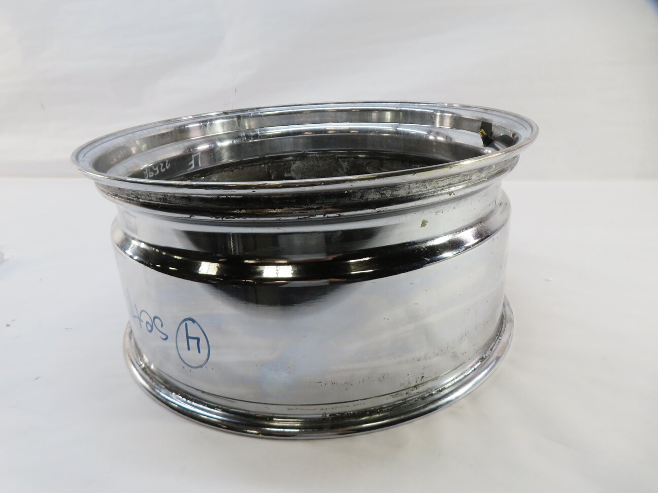 Thumbnail 5: VELLANO 5x120 22x10 3 PIECE CHROME 5 SPOKE WHEEL RIM