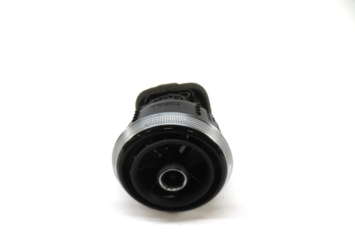 Thumbnail 2: 2015 AUDI A3 (8V) FRONT DASH HEATER A/C AIR VENT
