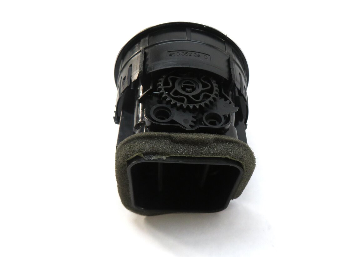 Thumbnail 4: 2015 AUDI A3 (8V) FRONT DASH HEATER A/C AIR VENT