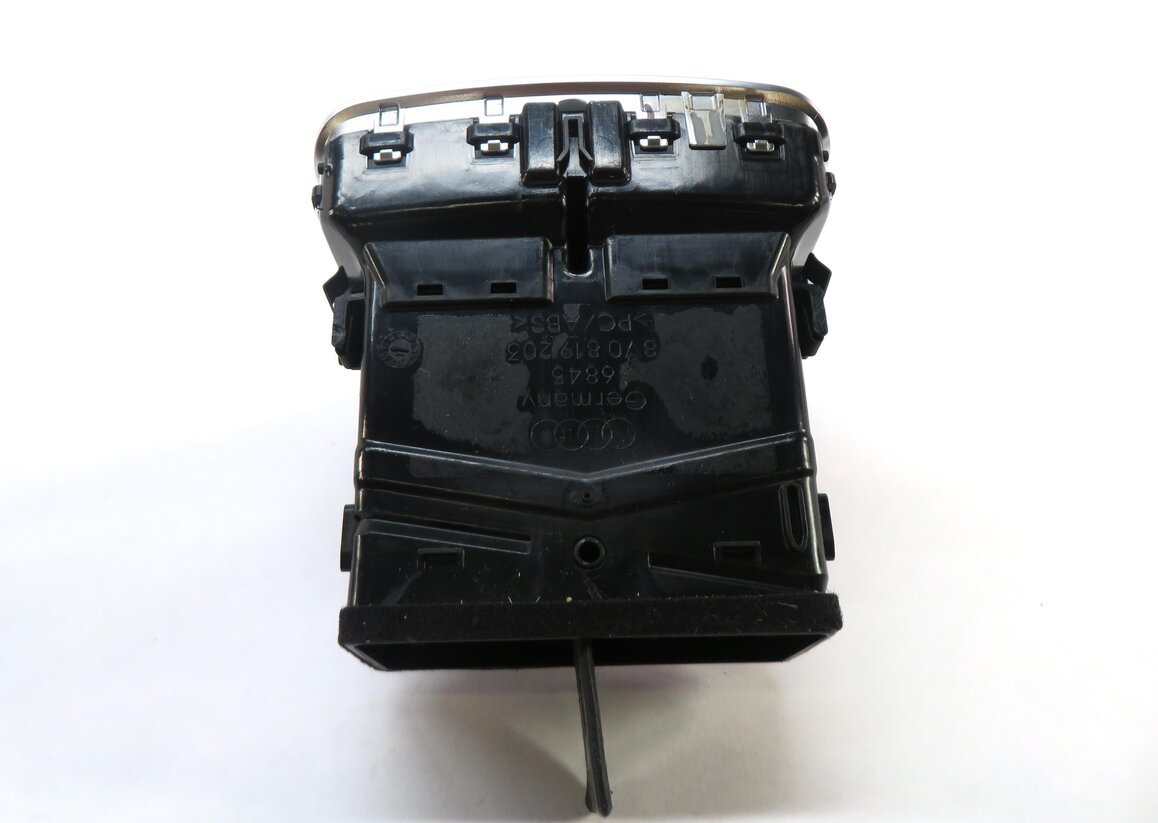 Thumbnail 3: 2015 AUDI A3 (8V) REAR CENTER CONSOLE HEATER A/C AIR VENT