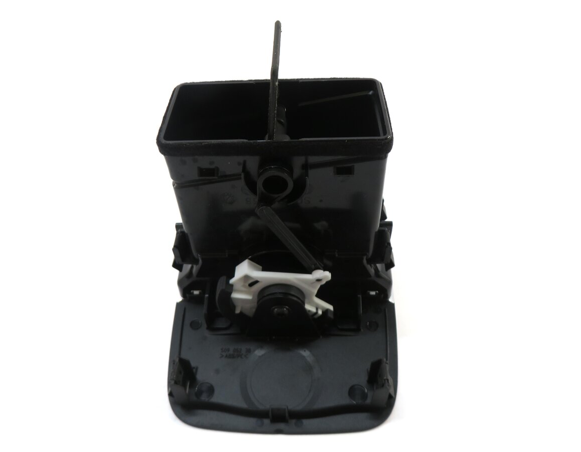 Thumbnail 4: 2015 AUDI A3 (8V) REAR CENTER CONSOLE HEATER A/C AIR VENT