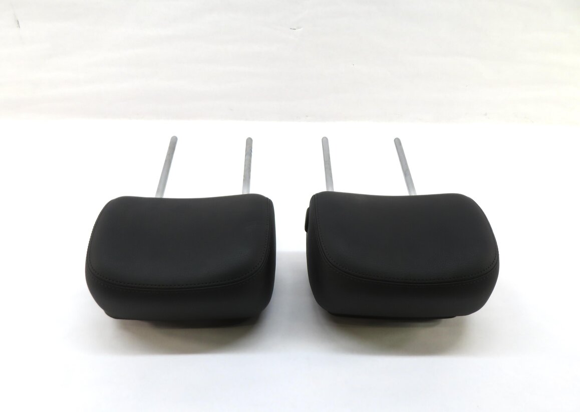 Thumbnail 3: 2015 AUDI A3 (8V) FRONT LEFT & RIGHT SEAT HEADREST SET-2 (BLACK FZ)
