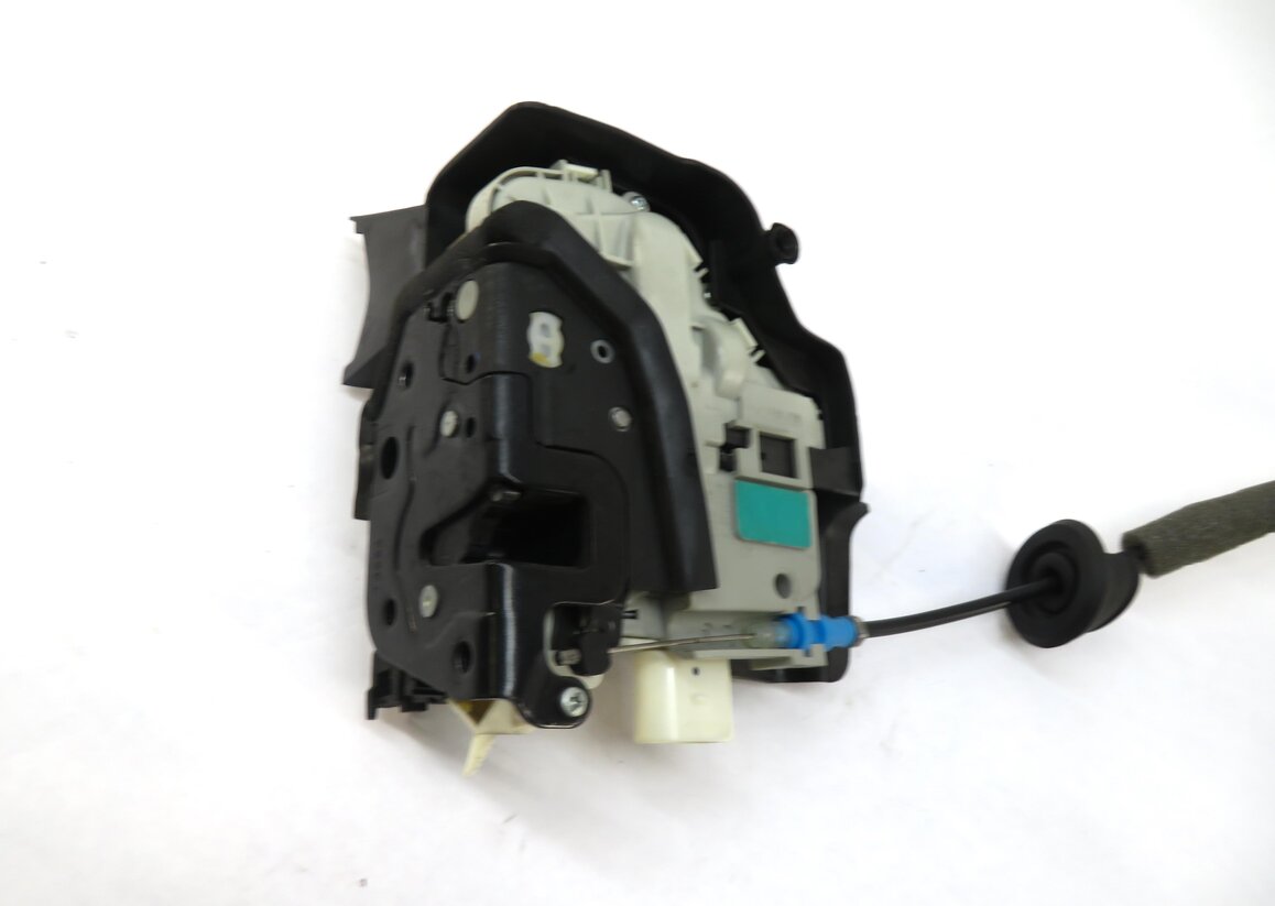 Thumbnail 3: 15-18 AUDI A3 S3 A4 Q5 TT (8V B9 MK3 FY) LEFT FRONT DRIVER DOOR LOCK LATCH
