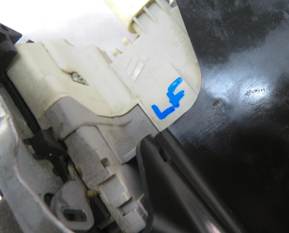 Thumbnail 5: 15-18 AUDI A3 S3 A4 Q5 TT (8V B9 MK3 FY) LEFT FRONT DRIVER DOOR LOCK LATCH