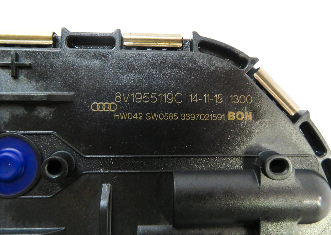 Thumbnail 5: 2015-2018 AUDI A3 S3 RS3 (8V) SEDAN / CONVERTIBLE - FRONT WINDSHIELD WIPER MOTOR