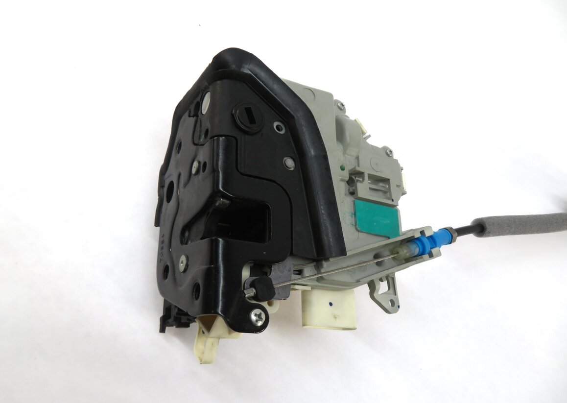 Thumbnail 3: 2010-2020 VW / PORSCHE - A3 A4 A8 S3 S4 Q5 MACAN PANAMERA - LEFT REAR DOOR LATCH